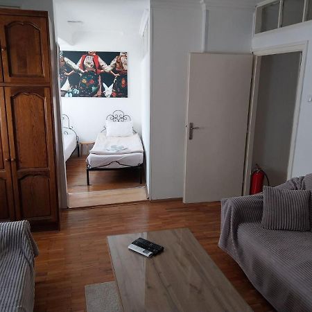 Budget Apartment Balkanika Белград Экстерьер фото